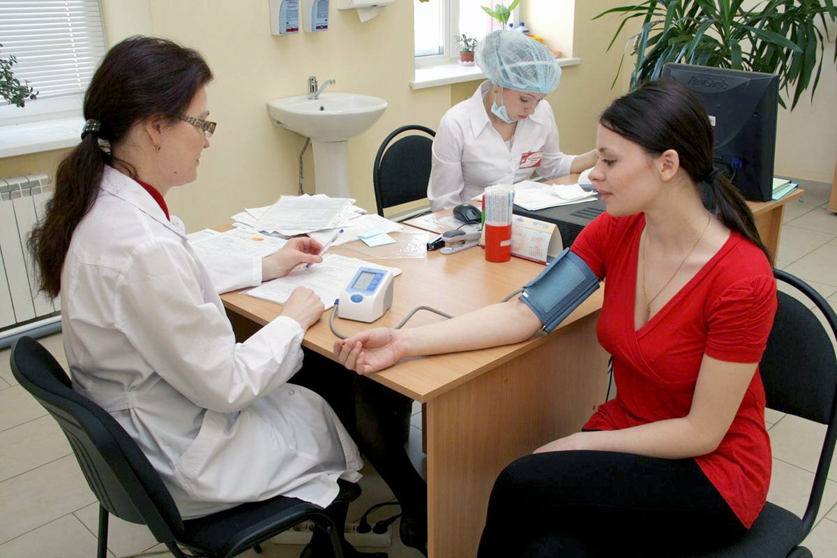 Более 1000 врачей планируют привлечь в Нижегородскую область до конца 2020 года 